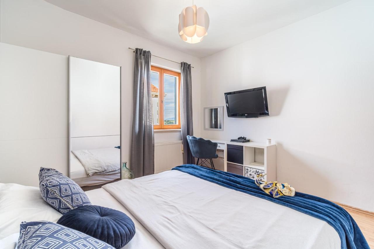 Guest House Barbara Nerezisca 外观 照片